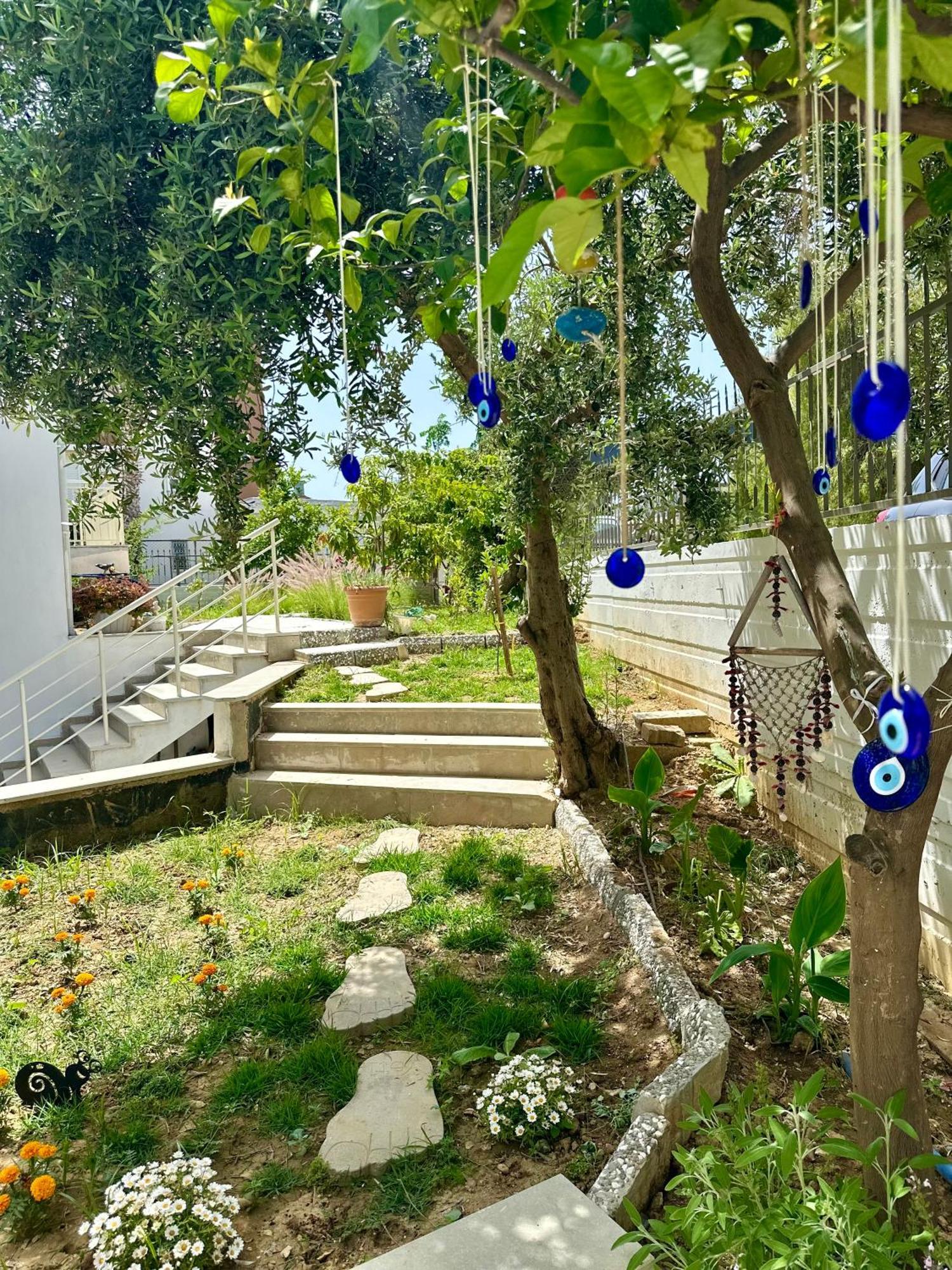 Oregano Suites Side Ngoại thất bức ảnh