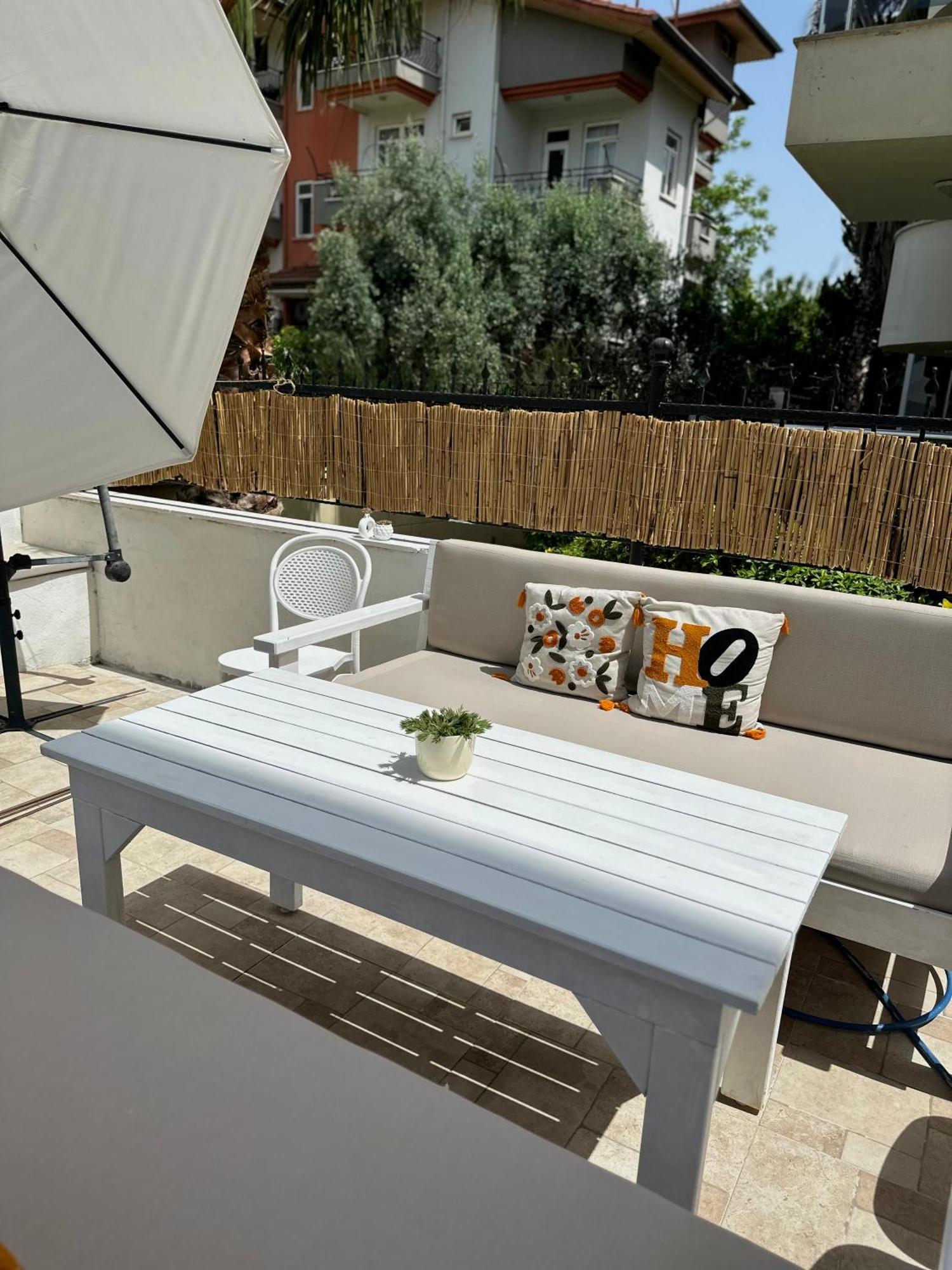 Oregano Suites Side Ngoại thất bức ảnh