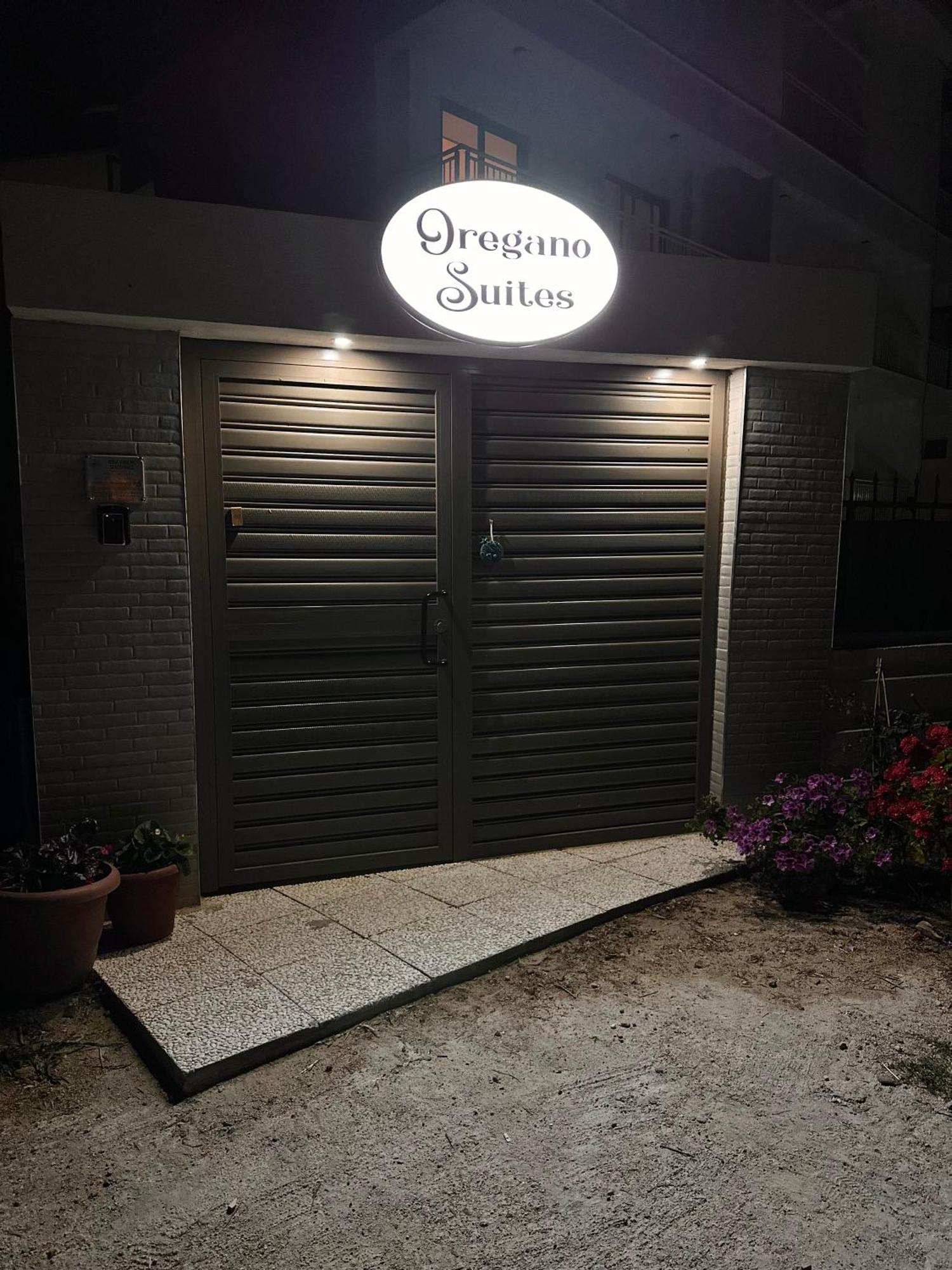 Oregano Suites Side Ngoại thất bức ảnh